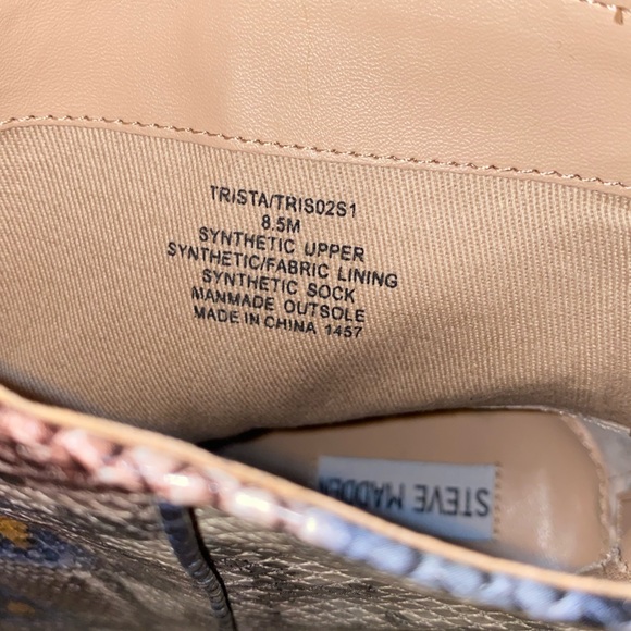 NEW without tags or box Steve Madden Ankle Booties - Picture 6 of 6